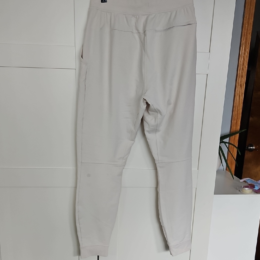lululemon athletica Men's Light Gray Joggers